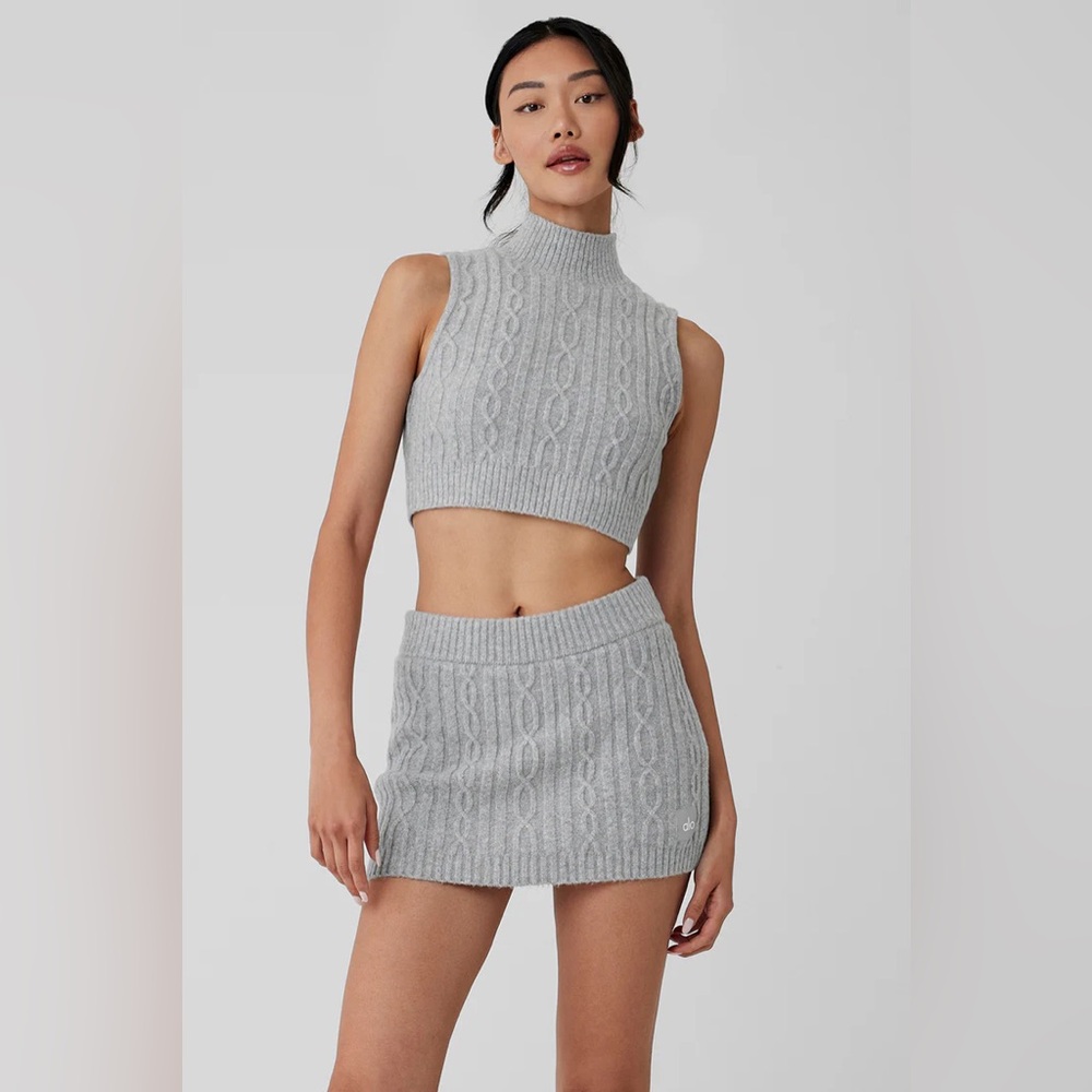 Alo Yoga Cable Knit Winter Bliss Mock Neck Tank